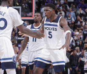 世界杯比赛直播地址-三节砍19+12，但罚球9中3！火箭队申京手感冰凉！基本功该练了